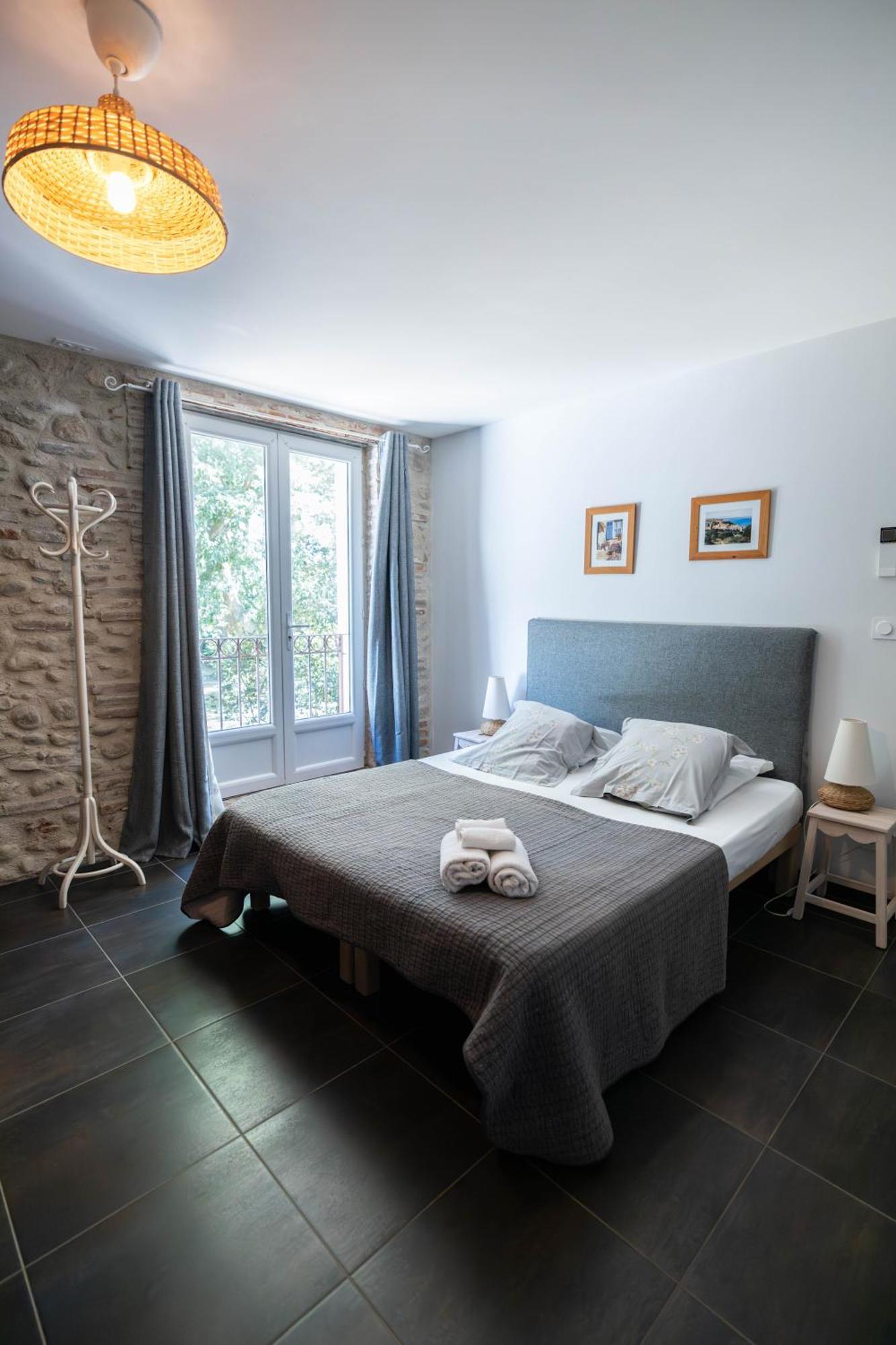Gites Du Castell De Bles Saint-Génis Oda fotoğraf
